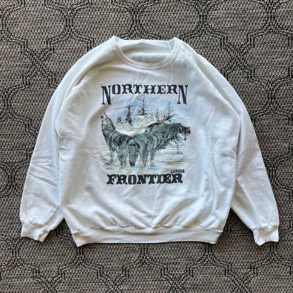 Vintage Northern Frontier Sweatshirt Mens Large White Wolf Canada Wildlife